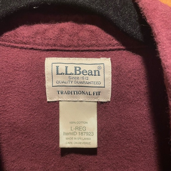L.L. Bean Burgundy Traditional Fit Jacket - Picture 2 of 3